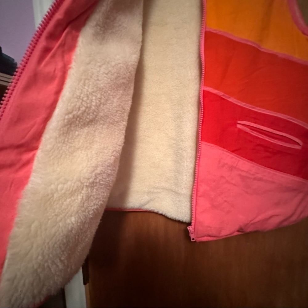 JUDITH MARCH Small S Mesa Chevron Puffer Vest Color Block Retro Style Lined Ski - Picture 5 of 10